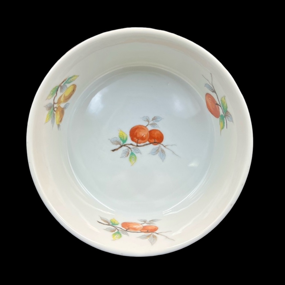 Andrea by Sadek 6 1/4” Fruit and Butterfly Gold Trim Casserole Dishes feature
